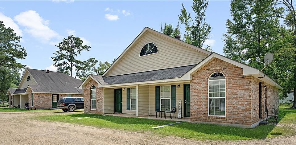 1st image of 42663 Edgewater Ln #A