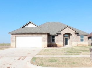 2195 SW 56th St, Lawton, OK 73505