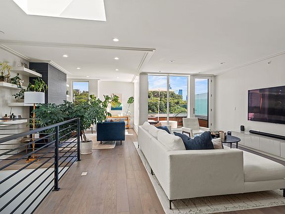 2nd image of 367 Park Ave