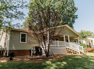 10334 Sycamore Rd, Norwood, NC 28128