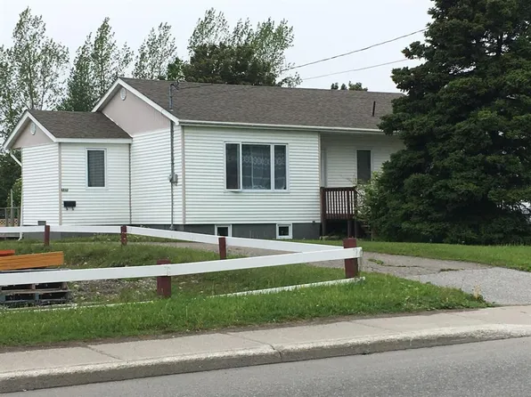 121 Queen Street, Stephenville, NL A2N2N6