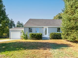 5 Berry Ln, Merrimack, NH 03054