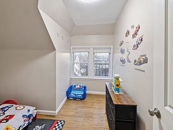 5th image of 61 Washington Ter Floor 3