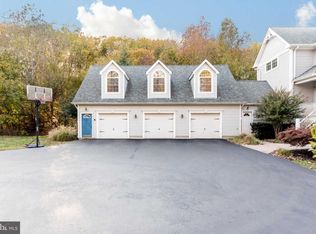 1312 Rogers Rd, Annapolis, MD 21409