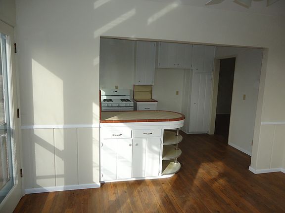 5th image of 141 Loma Alta Dr