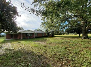 43 Freeman Gill Rd, Wetumpka, AL 36092