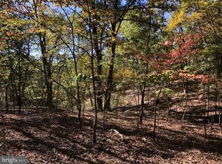 Fawn Meadow Ln, Springfield, WV 26763