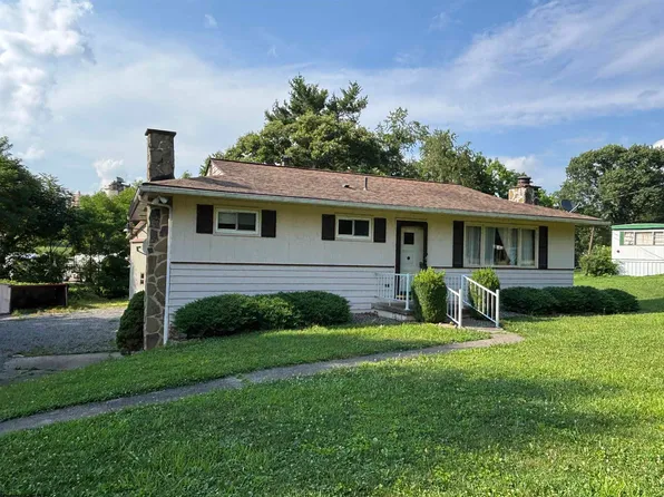 147 Corbin Branch Rd, Bridgeport, WV 26330