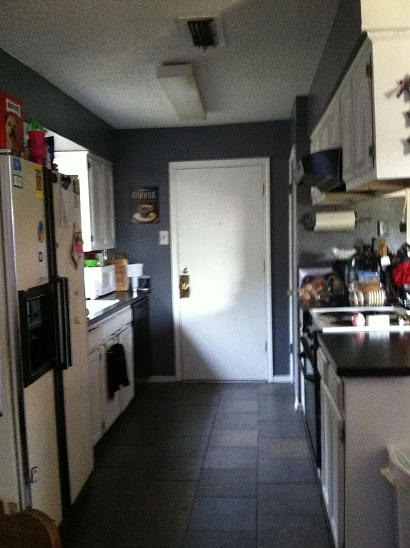 4 bed, 1450 sqft, $2,200 — Photo 3