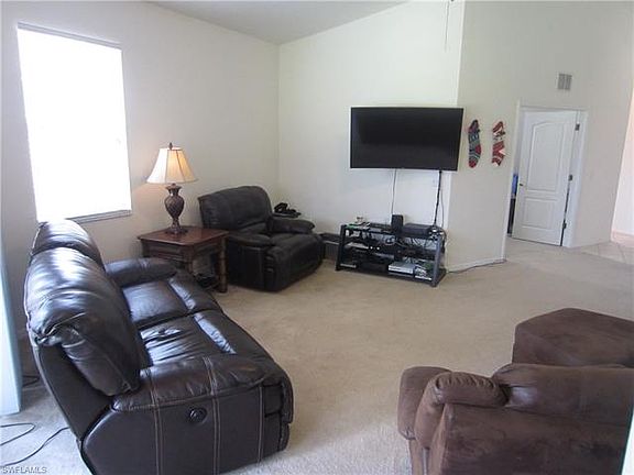 4th image of 12110 Summergate Cir APT 204