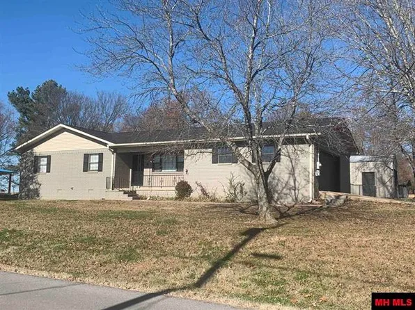 228 W Houser Ave, Gassville, AR 72635
