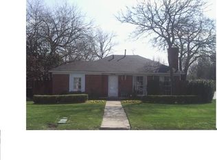 6345 Calmont Ave, Fort Worth, TX 76116