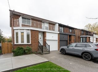 1040 Victoria Park Ave, Toronto, ON M4B2K1