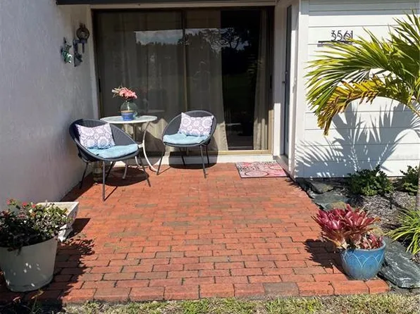 3561 Longmeadow #31, Sarasota, FL 34235