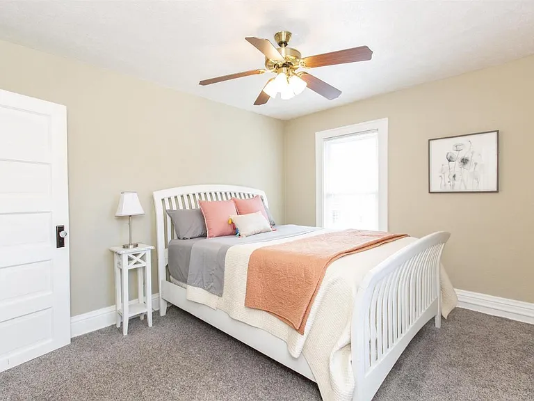 721 Corby Blvd — Photo 17