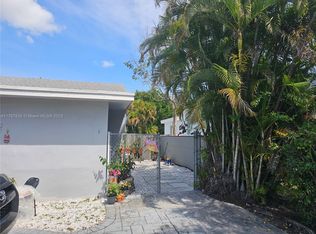 2315 Cleveland St #B, Hollywood, FL 33020