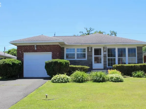 416 Hackett Blvd, Albany, NY 12208