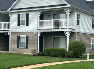 159 Brandy Mill Cir UNIT B, High Ridge, MO 63049