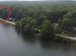 159 W Alpine Dr, Terra Alta, WV 26764