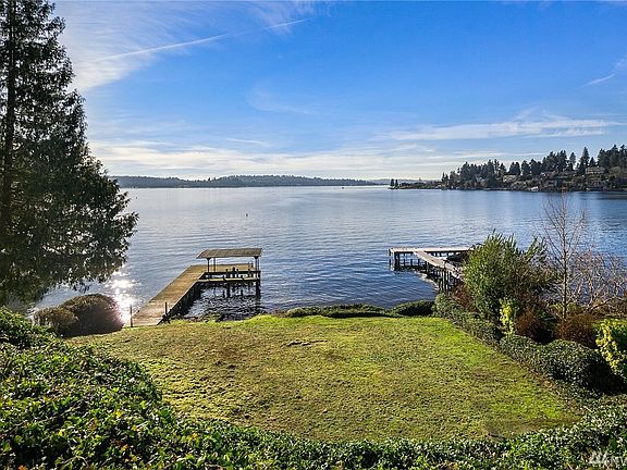 5th image of 9553 Lake Washington Blvd NE