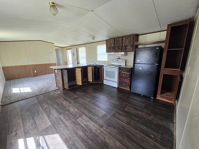 2502 Cattail Cir #33 — Photo 18