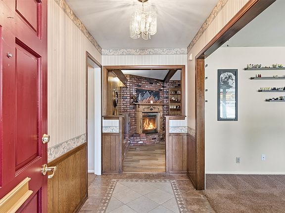 5th image of 7812 E 55th St