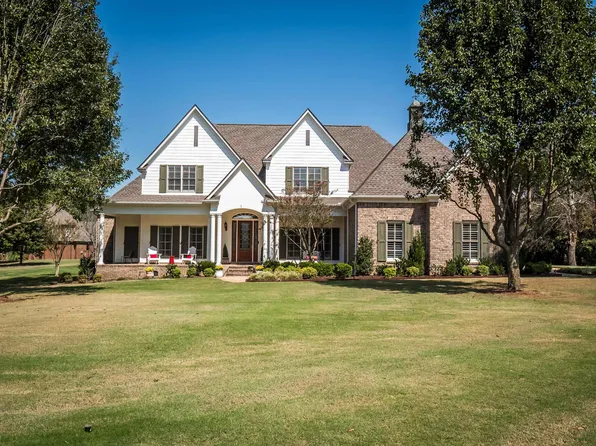 315 Windbrook Dr, Piperton, TN 38017