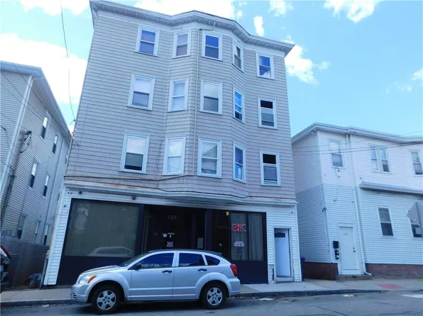 528 Charles St, Providence, RI 02904