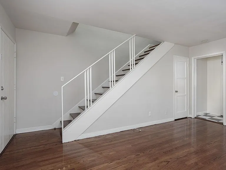 4281 Tujunga Ave — Photo 7