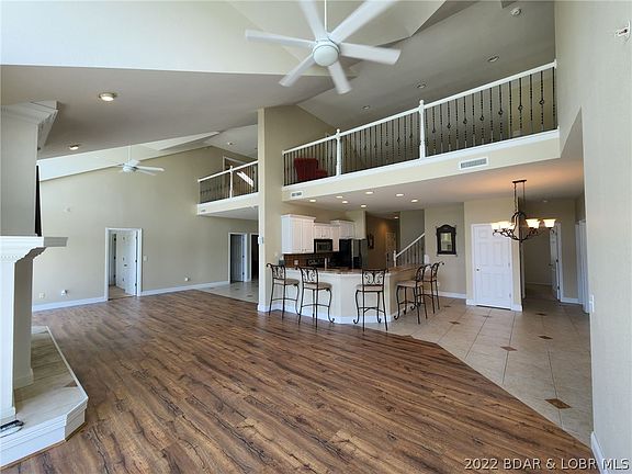 5th image of 426 Cedar Heights Dr Unit 4