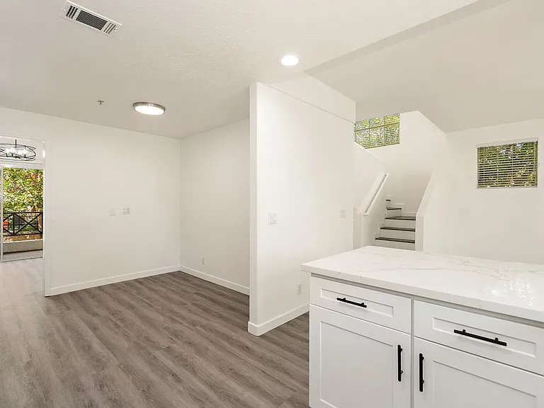 5417 Marine Ave #5417 — Photo 10