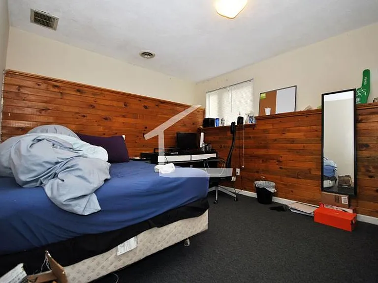 127 Glenville Ave #1A — Photo 4