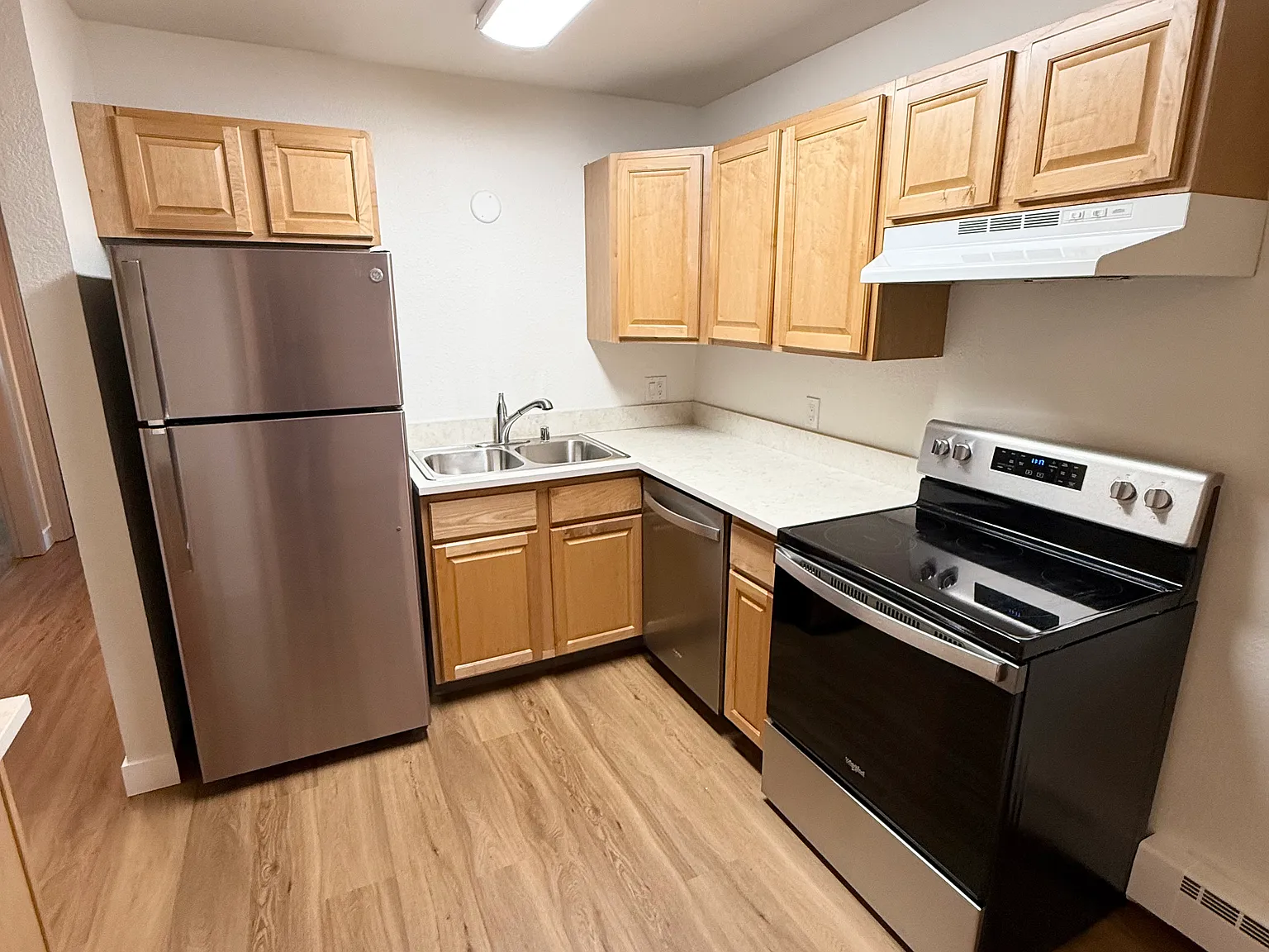 2 bed, 950 sqft, $1,695 — Photo 4