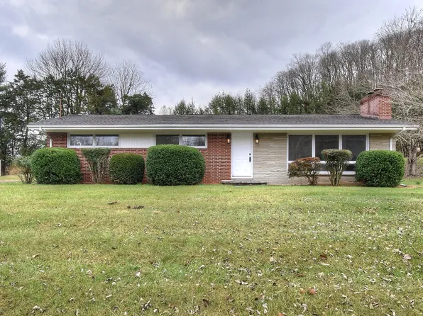 3326 Roller Dr, Kingsport, TN 37663