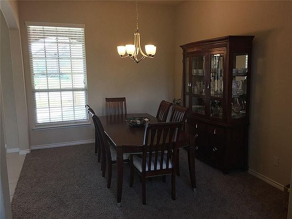 5th image of 1404 Phelps Lake Dr