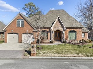 8982 Rostis Ln, Chattanooga, TN 37421