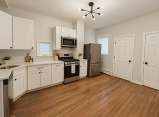 564 E 6th St APT 1, Boston, MA 02127