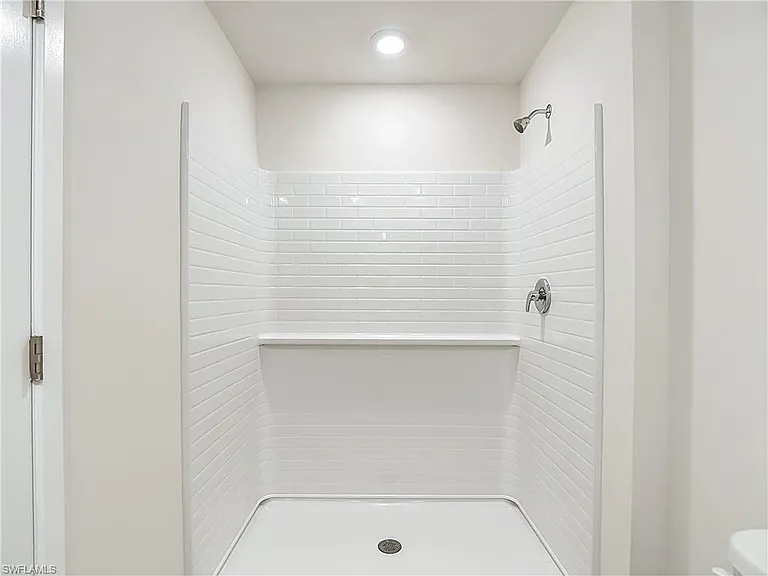14168 Hemingway Oaks Trl — Photo 12