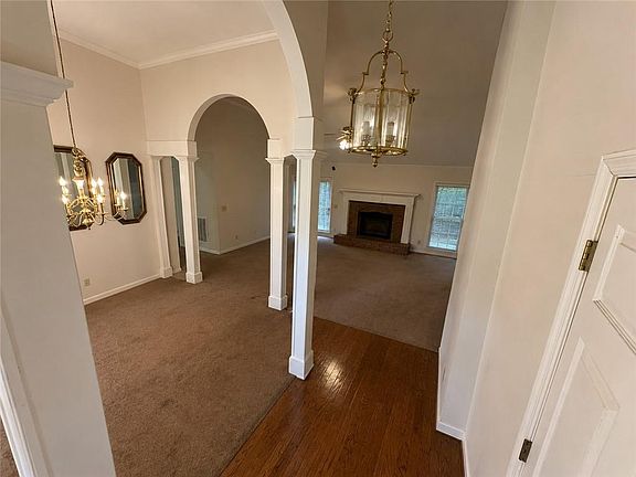4th image of 177 Timber Ridge Dr