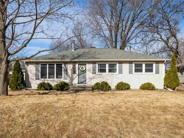 1428 Lakeview Ln, Menasha, WI 54952