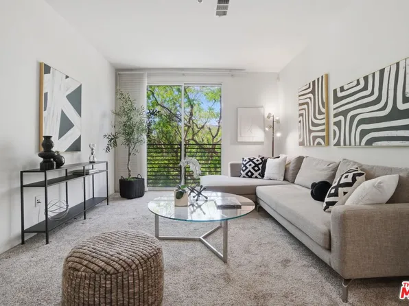 6400 Crescent Park E APT 301, Playa Vista, CA 90094