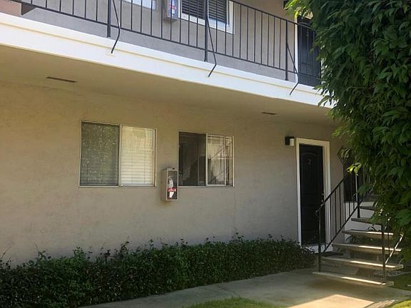 2nd image of 3748 Underwood Dr