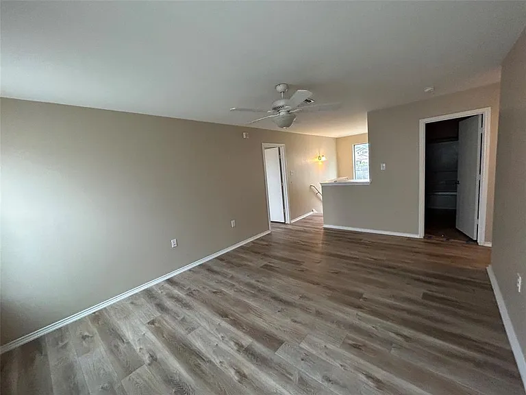 9001 Bird Brook Ln — Photo 22