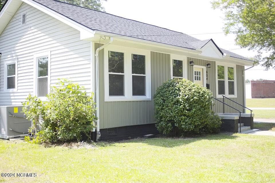 1st image of 604 S Tillery Street