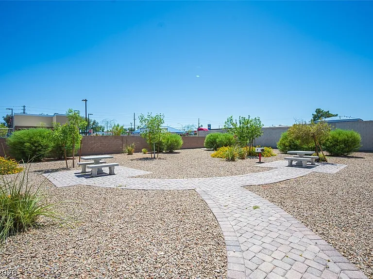2715 Amazing Meadows Ave #1182 — Photo 49