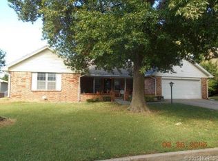 4116 S Ironwood Ave, Broken Arrow, OK 74011