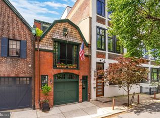 2026 Rittenhouse Sq, Philadelphia, PA 19103