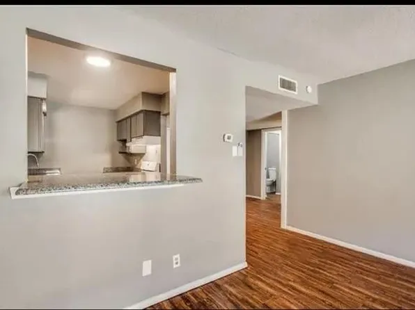 6016 Westridge Ln, Fort Worth, TX