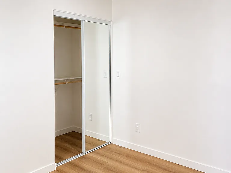 5352 Bishop St #9081 — Photo 8