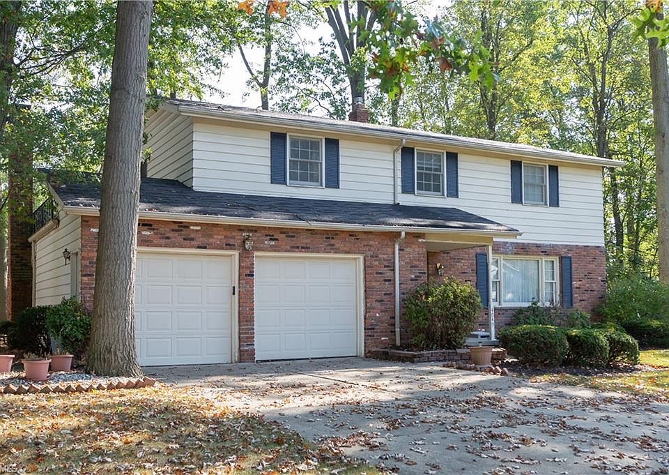 1st image of 4049 Darby Ln